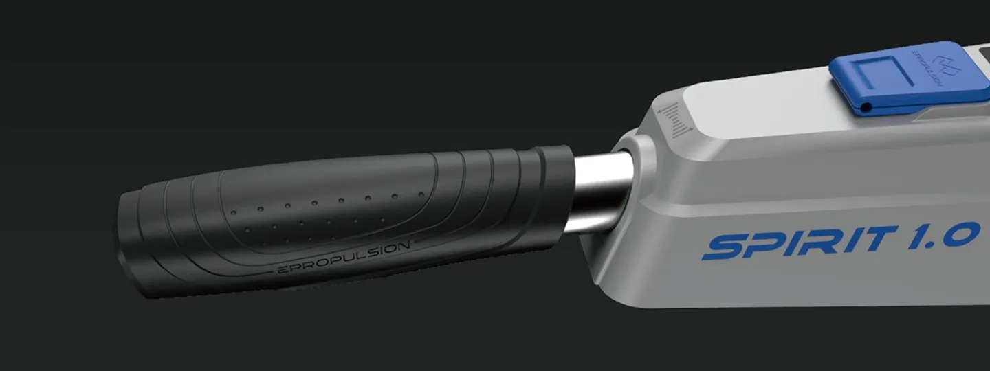 Epropulsion Spirit 1.0 – motor electric de barcă