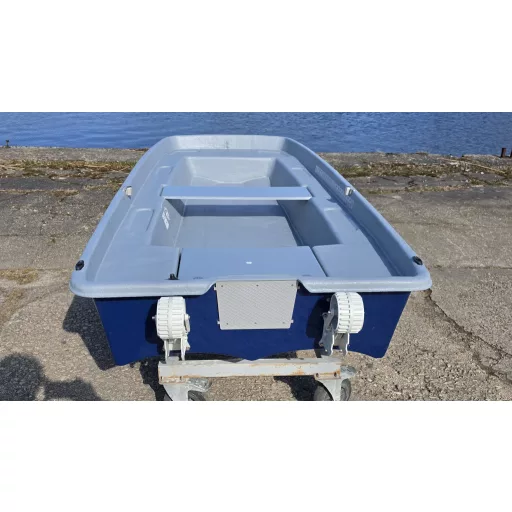 Latrex 335 barcă albastru închis / alb