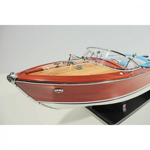 Barcă model Riva Aquarama L66 VVL