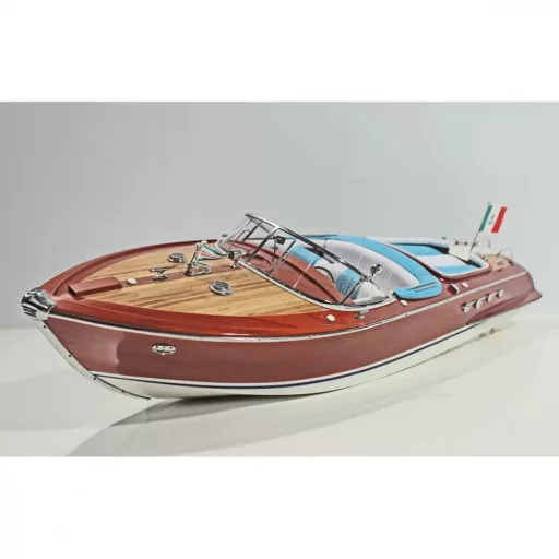 Barcă model Riva Aquarama L66 VVL