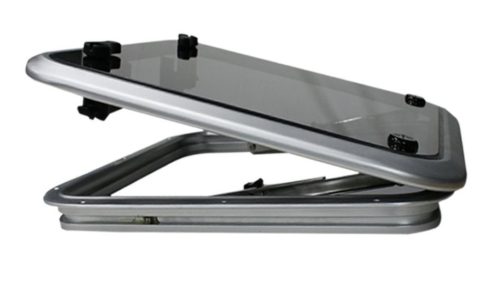 Fedélzeti ablak 62,5 x 62,5 alu kerettel EVA