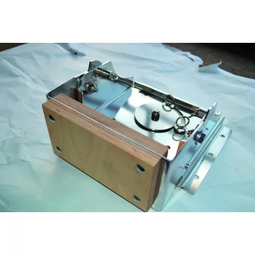 Suport motor articulat până la 15 HP EVA