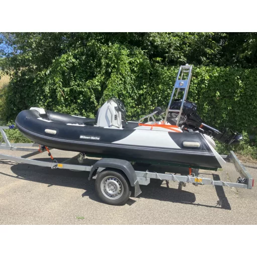Dawn Marine RIB 390C negru și alb