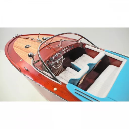 Riva Aquarama model pictat VVL