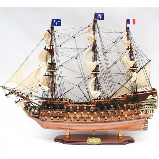 Barcă model Le Royal Louise VVL